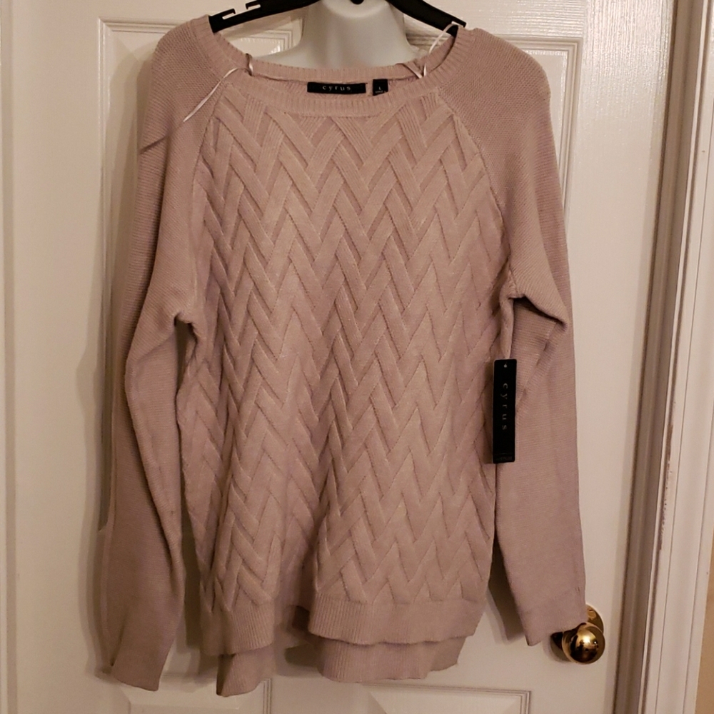 Cyrus sweater